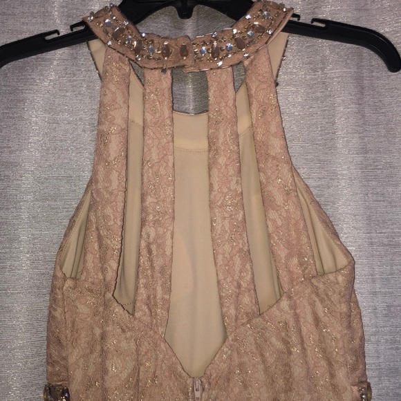 Gorgeous Champagne & Gold Lace Evening Gown - Picture 6 of 6